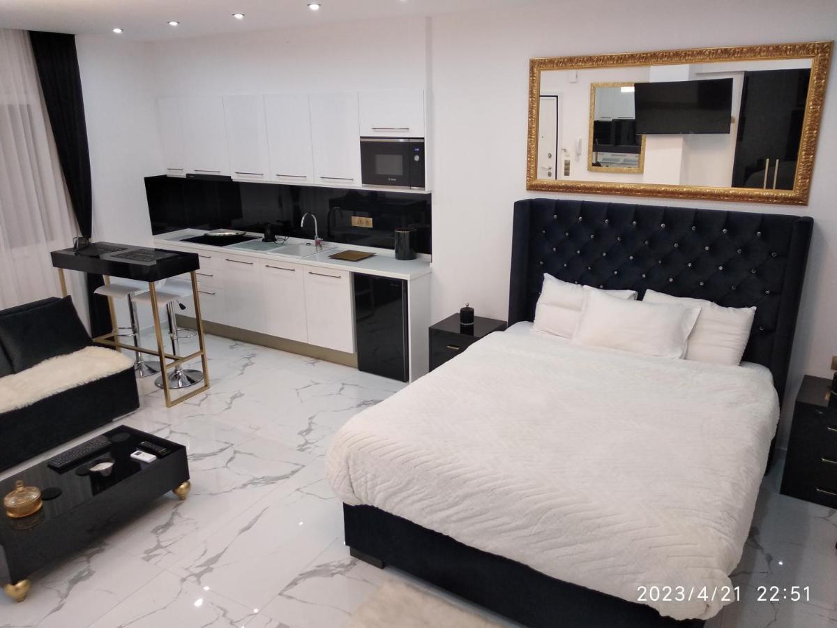 Despina'S Palace Apt Downtown Ираклион Экстерьер фото